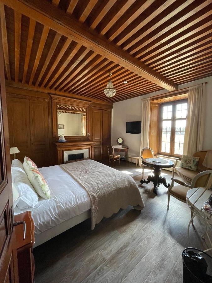 Manoir Du Grail Bed & Breakfast Devesset Exterior photo